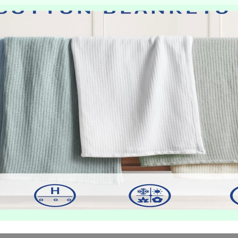 Coastal Comfort Gray Cotton Blanket with Pelican Design