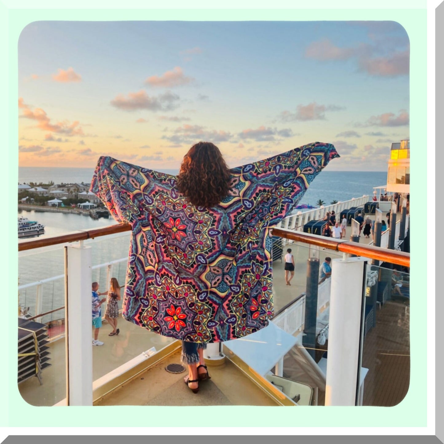 VelvetSoft Fleece Throw: Luxurious Plush Blanket for Bed or Couch, 50 x 70 inches