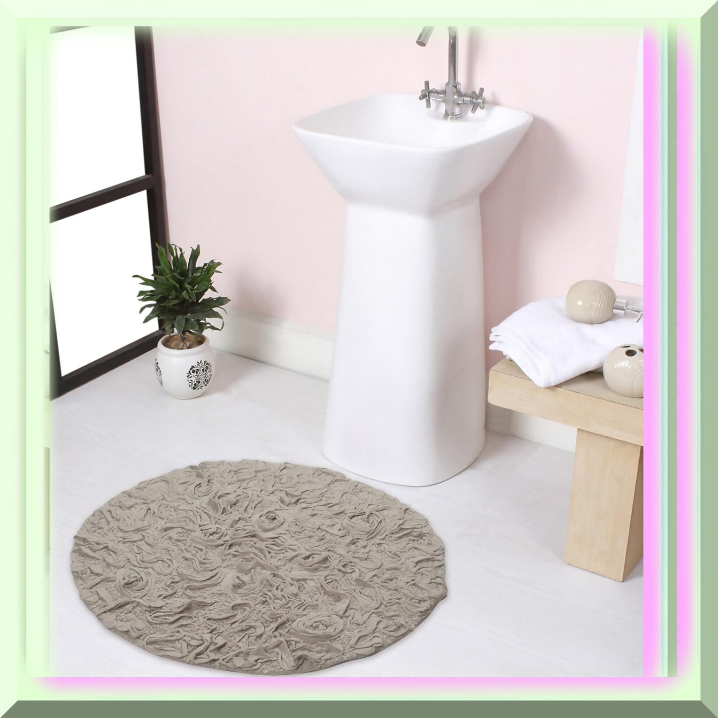 22" Round Cotton Tufted Bath Rug