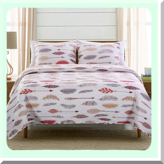 Boho Feather Dream 3-Piece Bedding Set: Queen Size Comforter with 2 Pillow Shams - Lightweight Rustic Summer Coverlet for Country Chic Bedrooms