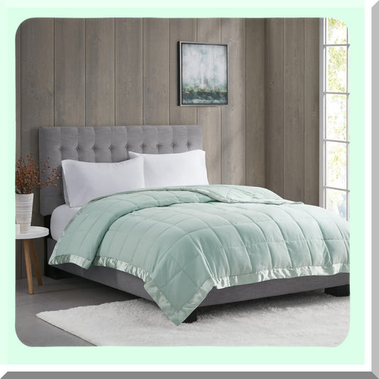 EverBreeze All-Season Down Alternative Blanket Compatible with Full/Queen