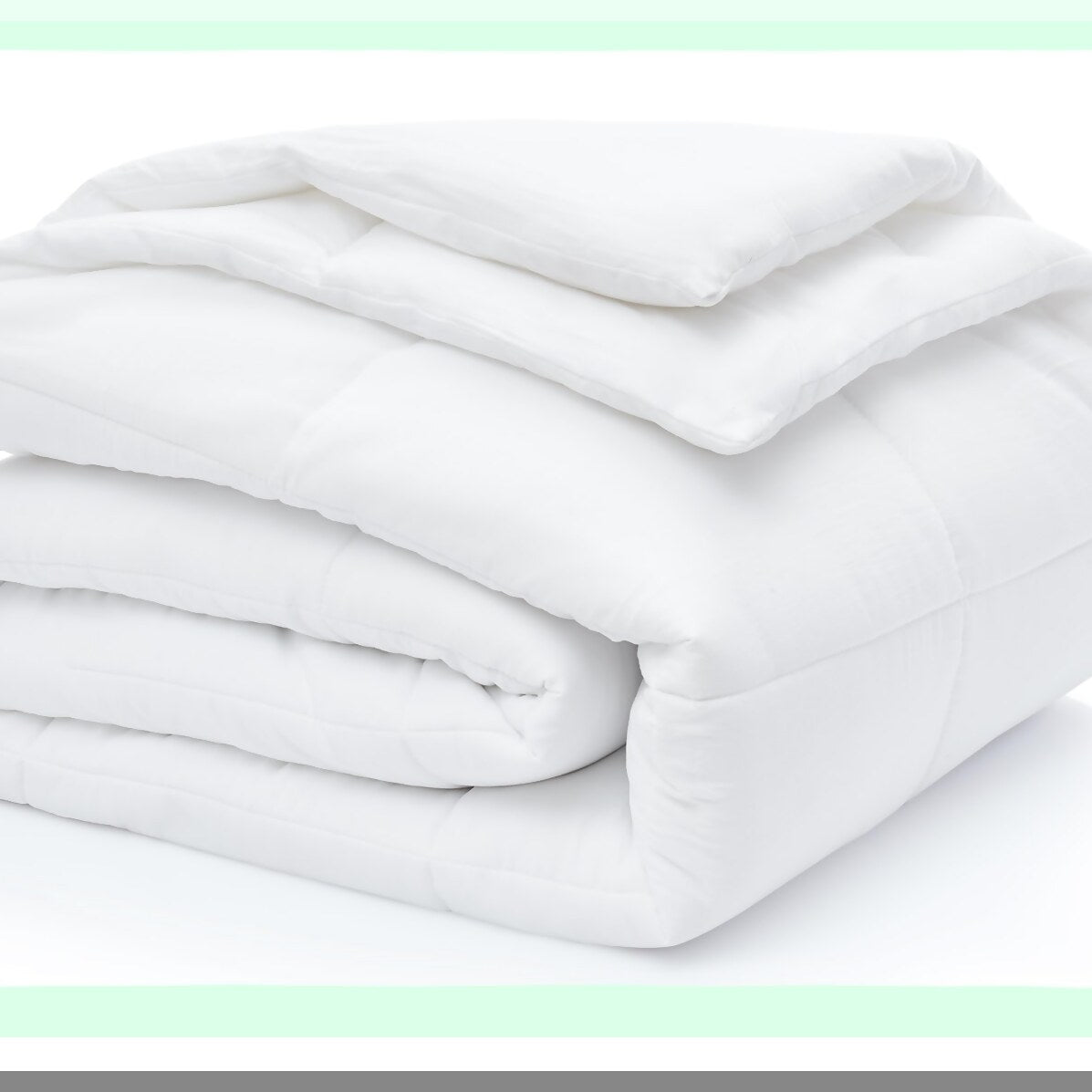 Luxury All-Season Quilted Comforter - Hotel Style Premium Bedding Insert - Machine Washable Down Alternative Duvet - 102 x 90-inch White Comforter