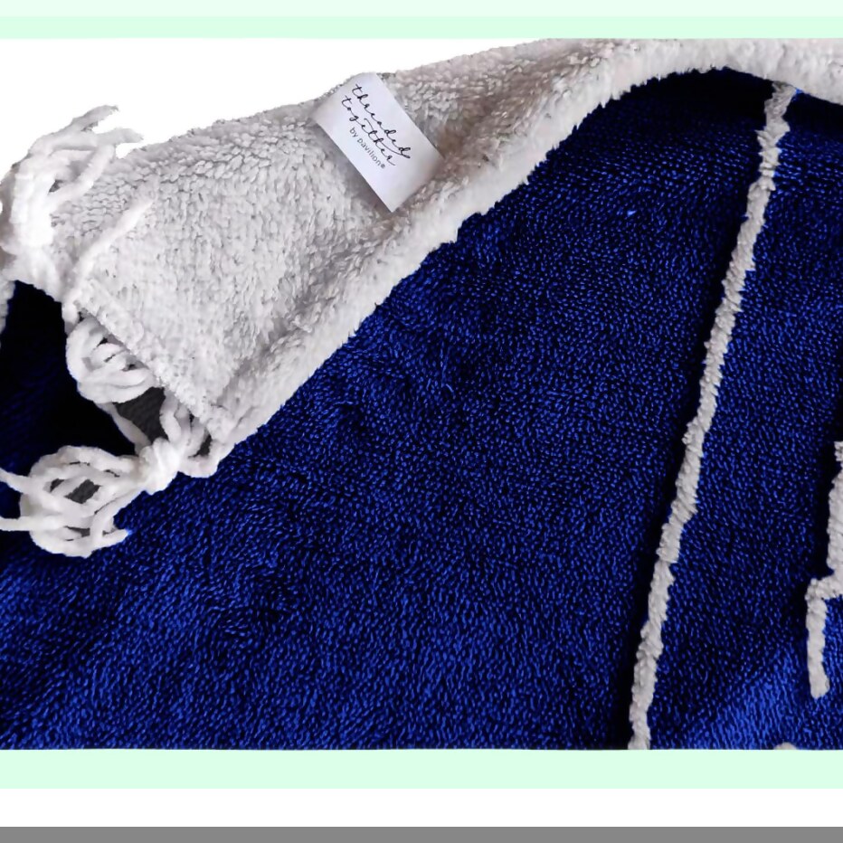 CozyBond Luxury Sherpa Throw Blanket - 50" x 60" Raised Text for Sisters, Stepsisters, and Adoptive Sisters"