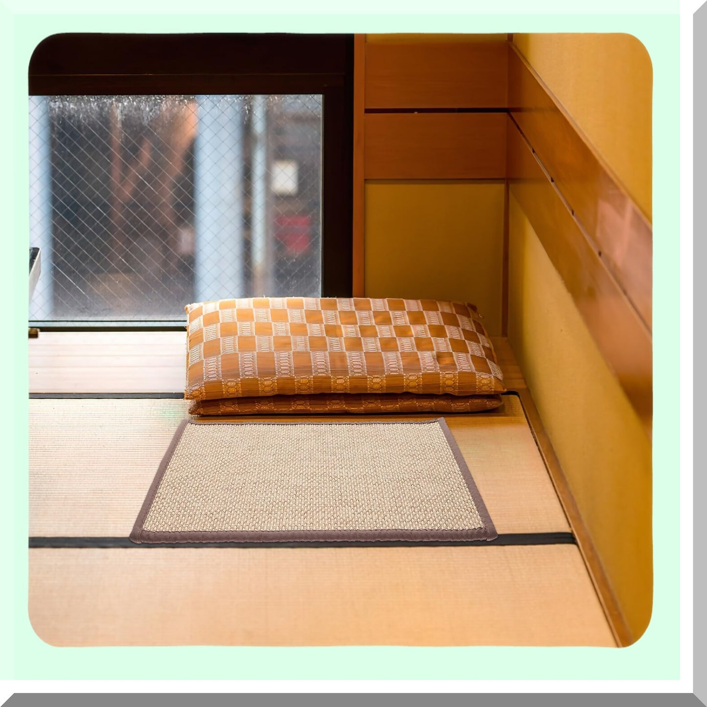 ZenBamboo Meditation Cushion - Handwoven Straw Seat Pad for Yoga Practice & Zen Garden. Rattan Futon Sitting Pillow with Tatami Mat Design in Light Brown.