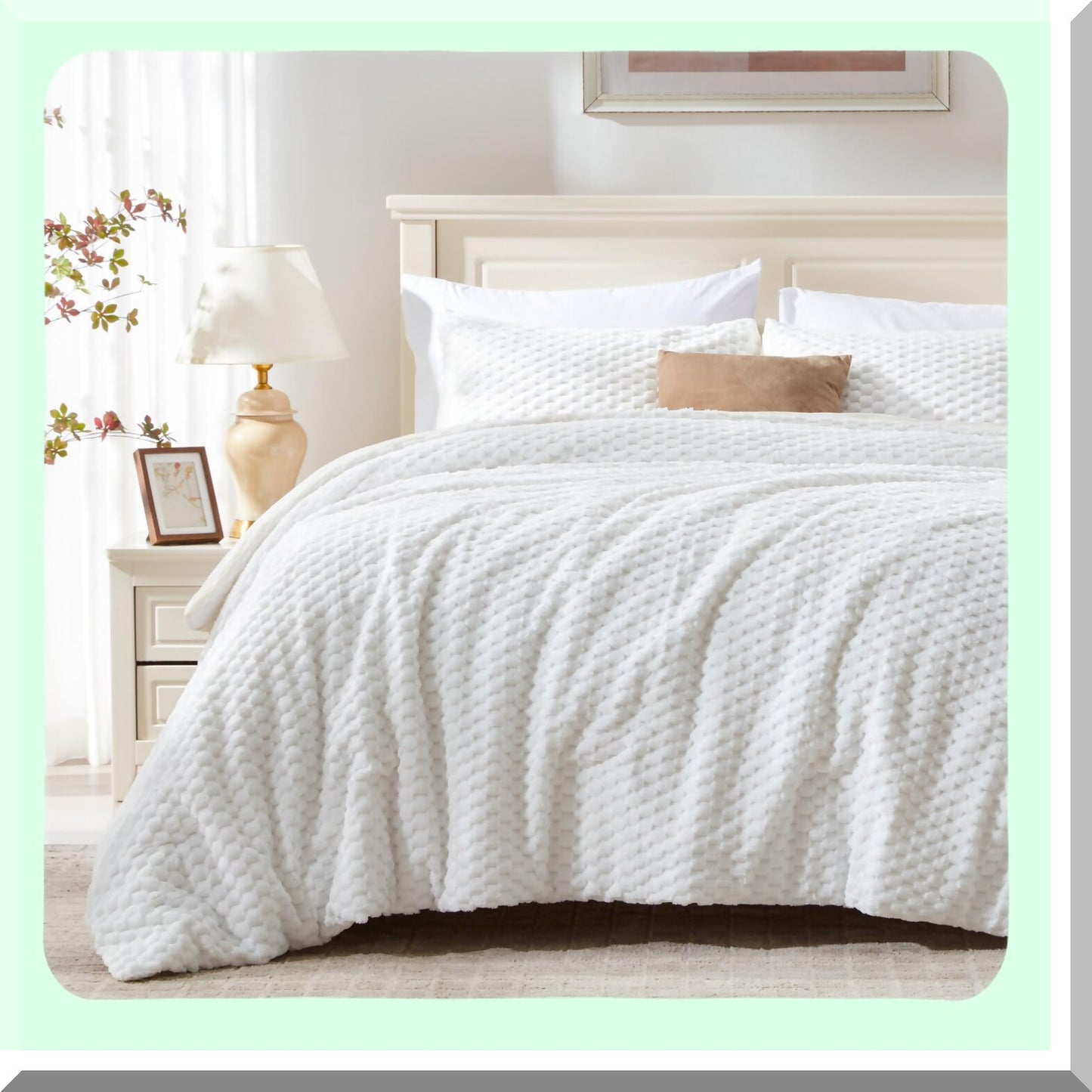 Winter White Fleece Queen Comforter Set - Soft & Cozy Bedding Bundle for Queen Size Bed - Luxury Warmth with Fluffy Comforter & Pillowcases - 3 Piece Bed Set