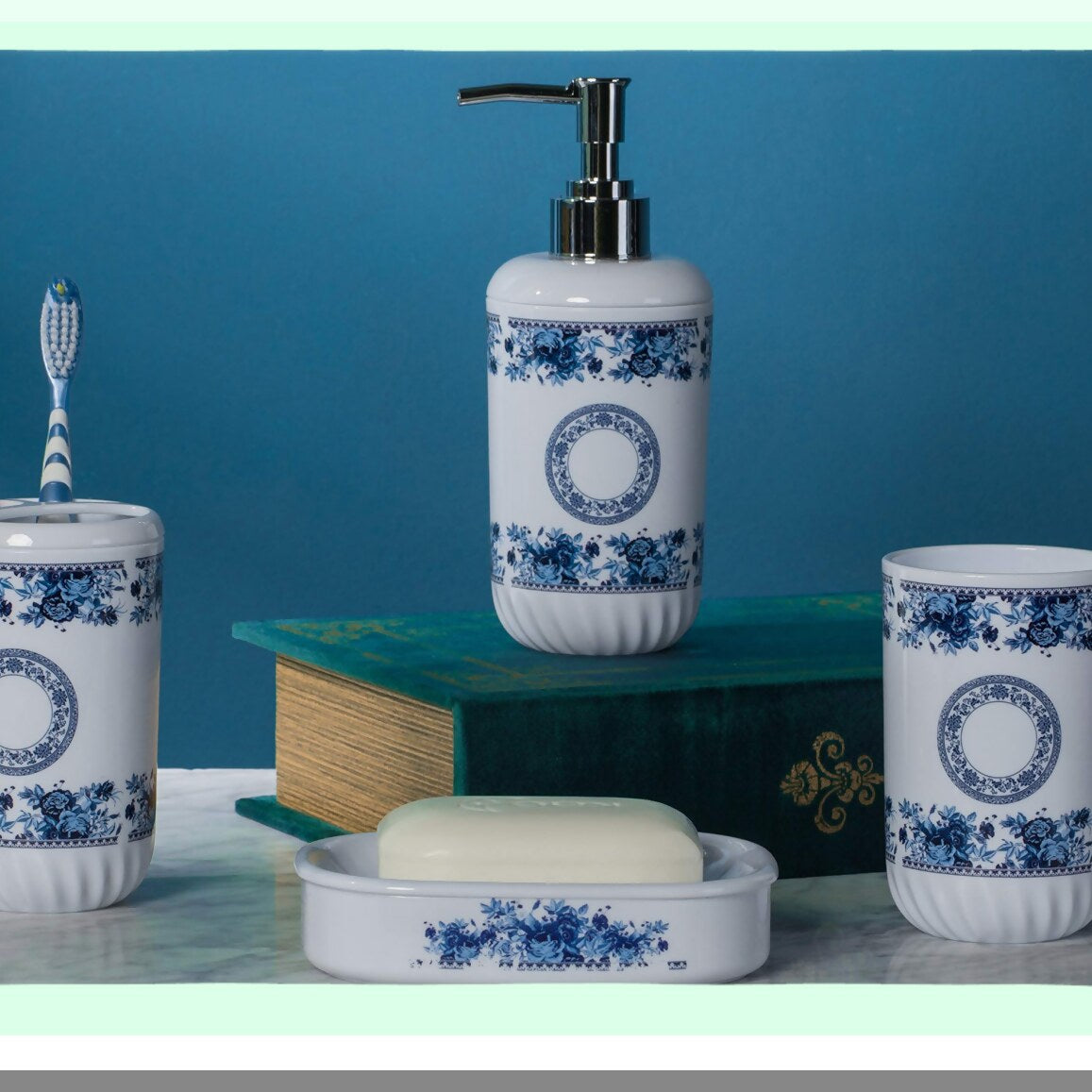 4 Piece Bathroom Accessory Set White