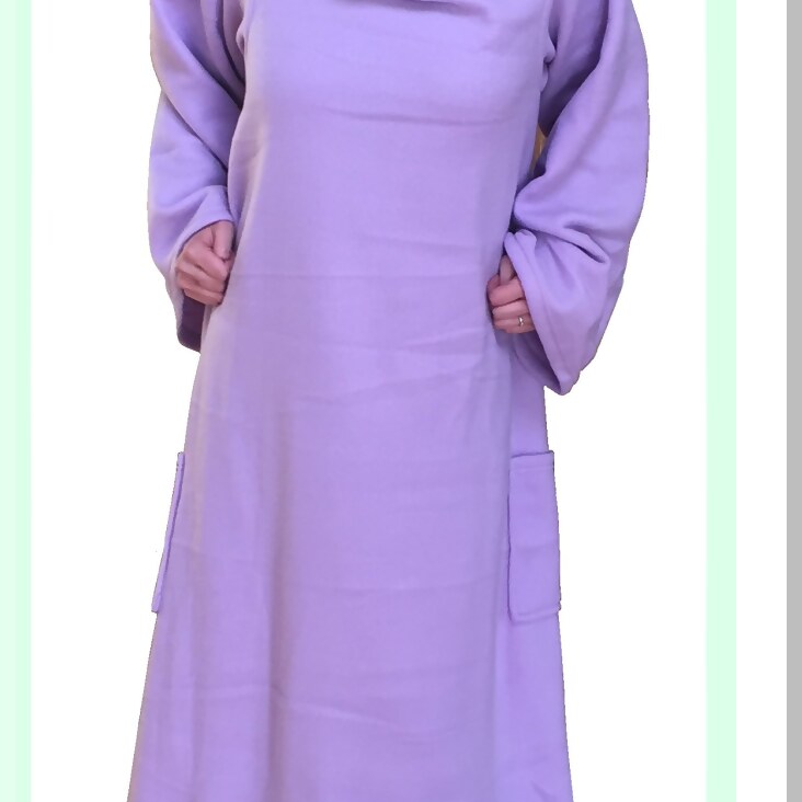 UltraCozy Deluxe Reading Blanket with Sleeves and Pockets for Adults - Super Warm Purple