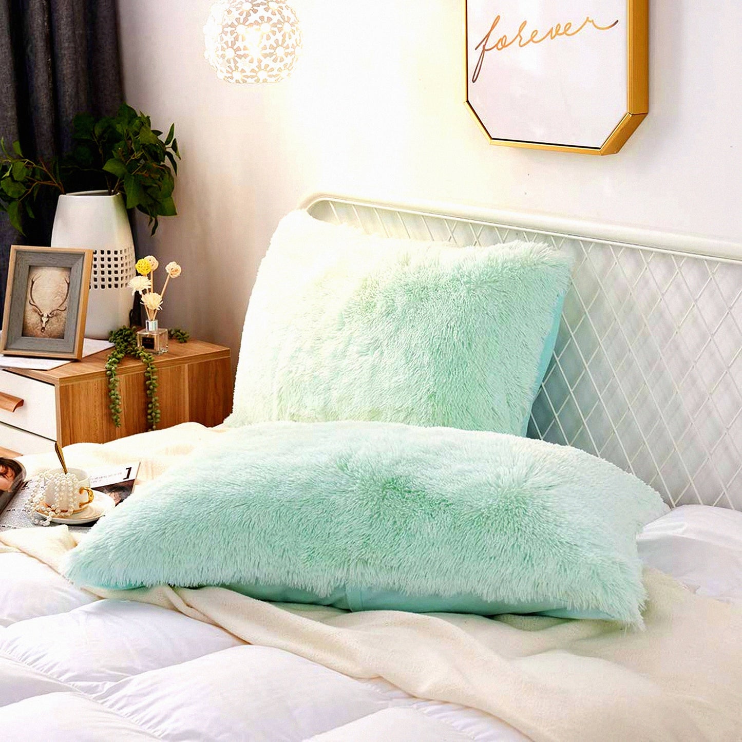Velvet Aqua Queen Pillowcase Set - Soft Decorative Covers with Zipper Closure - Standard Size 20 x 26 Inches - Pack of 2