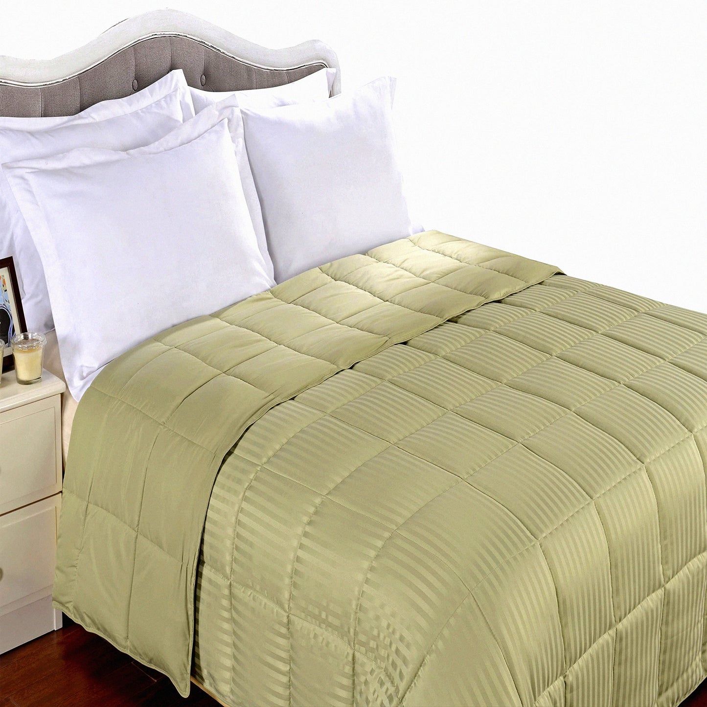 Sage Stripe Reversible Down Alternative Blanket - Twin XL Bed Blanket & Oversized Throw - Silky Soft Shell - All Season Comfort - Hypoallergenic & Cozy