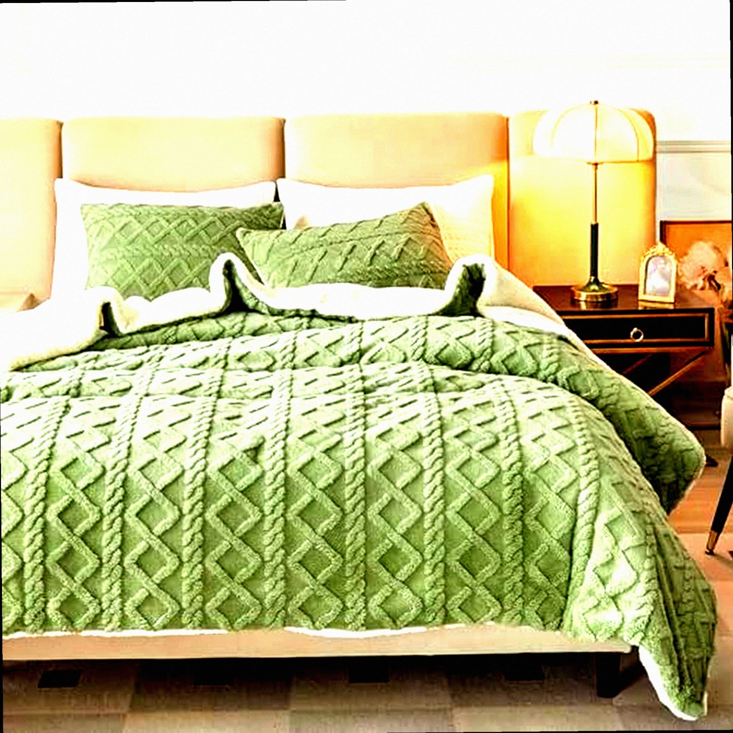 Luxury Sherpa Green Comforter Set - Queen Size Tufted Bedding - Ultra Soft Plush Warm Bed Set - 3-Piece Fluffy Cold Weather Comforter - 88x88 inches