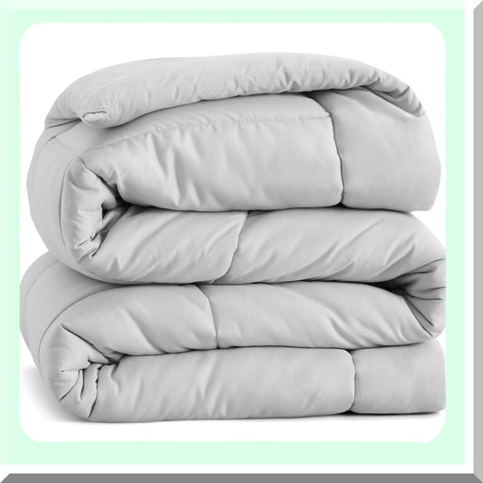 Luxury Cloud Oversized Comforter - Light Grey Quilted Duvet Insert for All Seasons - Down Alternative Bedding with Corner Tabs - King Size Comforters
