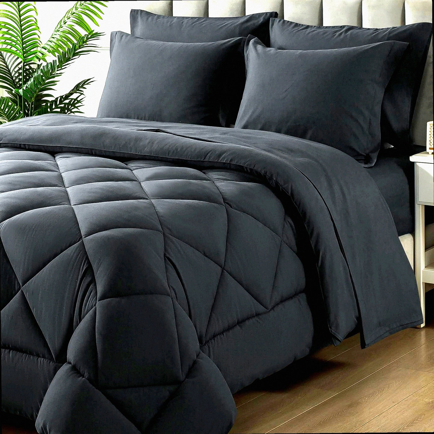 Luxury Comfort 7-Piece Bedding Set - Queen Size Dark Grey Bed in a Bag with Soft Quilted Lightweight Comforter, Flat Sheet, Fitted Sheet, 2 Pillow Shams, 2 Pillowcases - All Season Bedding