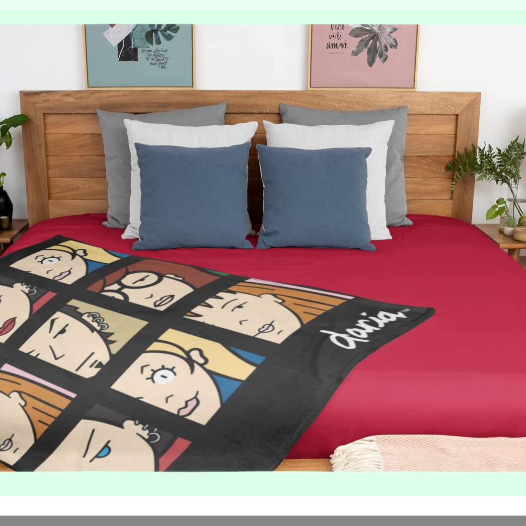 Daria Character Faces Plush Fleece Throw Blanket - Cozy Wall Art