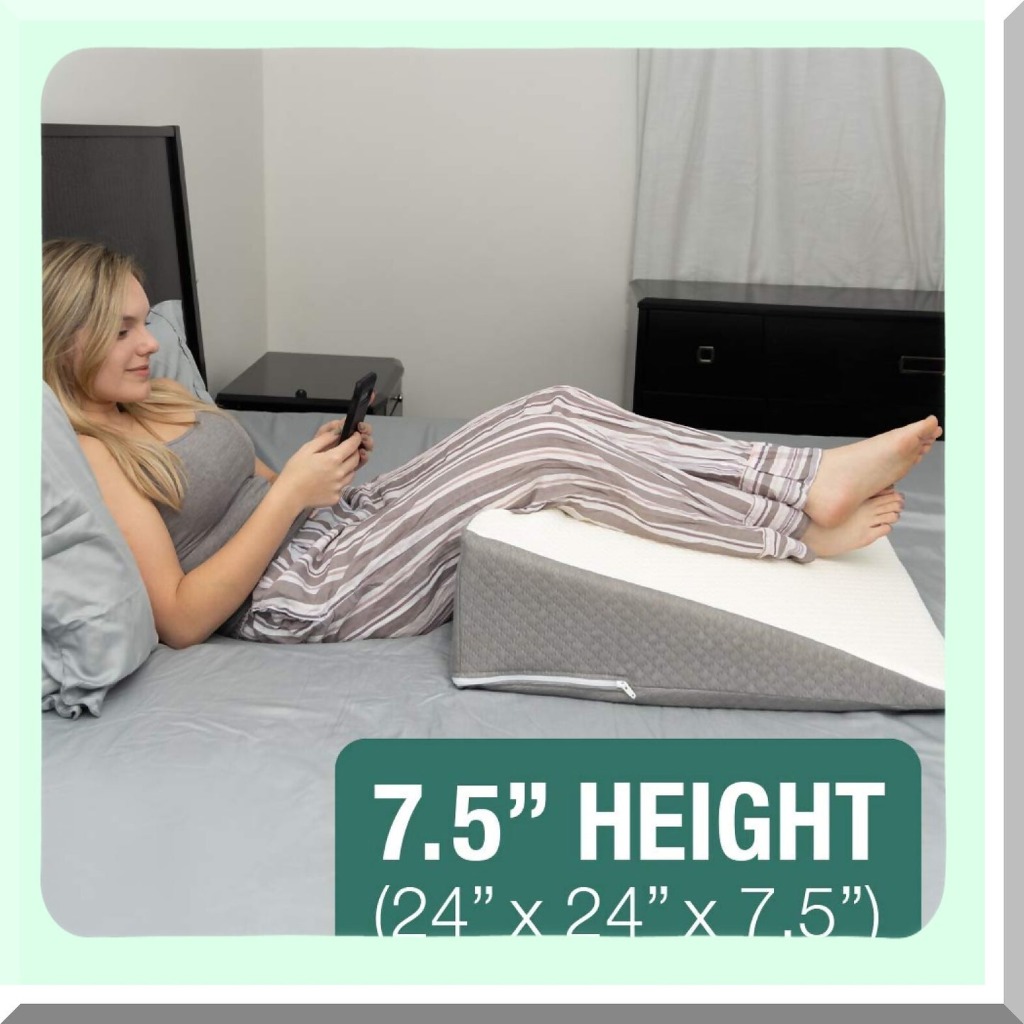 MemoryFoam Comfort Wedge Pillow - Chic Jacquard Cover for Sleeping, Acid Reflux, Heartburn & GERD Relief - Bed Wedge Support & Comfort