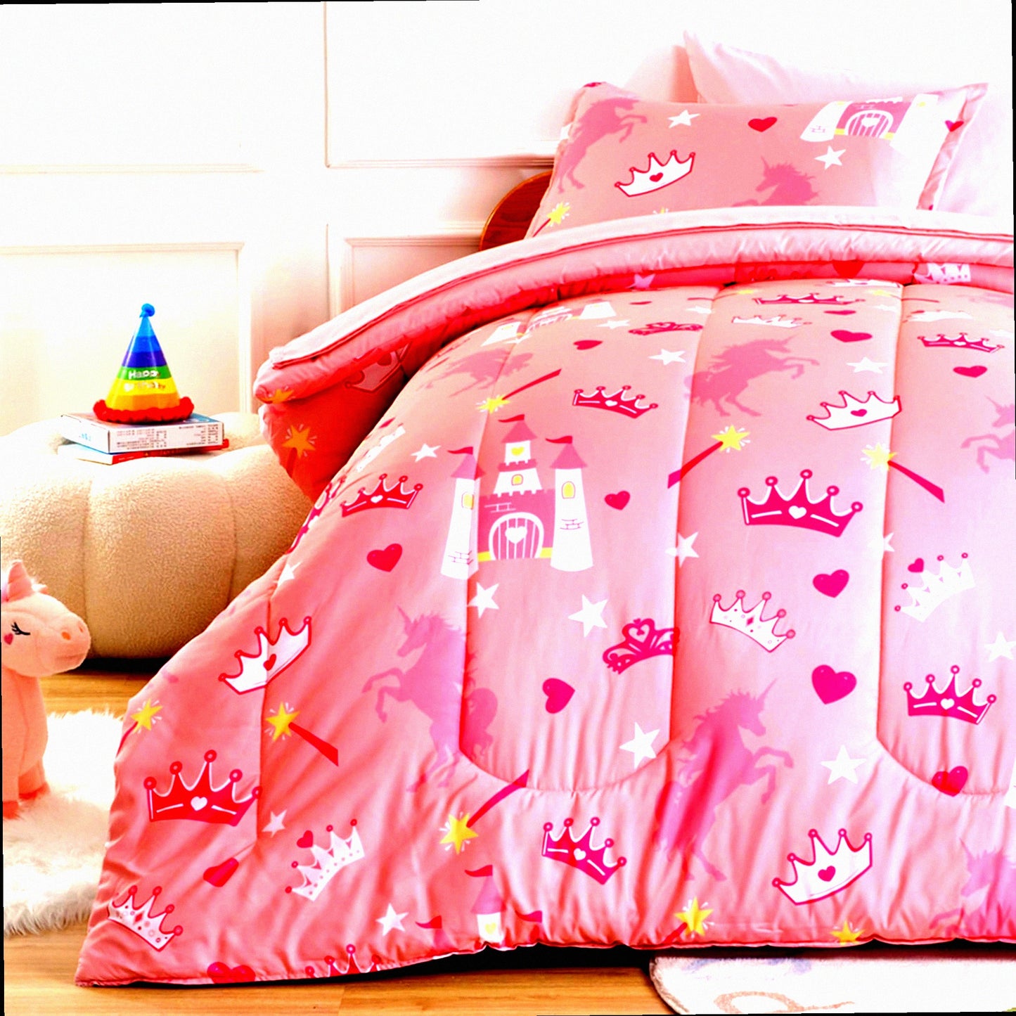 Castle Dreams Comforter Set - Queen/Full Size | Cooling & Cozy Bedding Collection | Lightweight Fluffy Bed Set | Down Alternative 7 Piece Ensemble