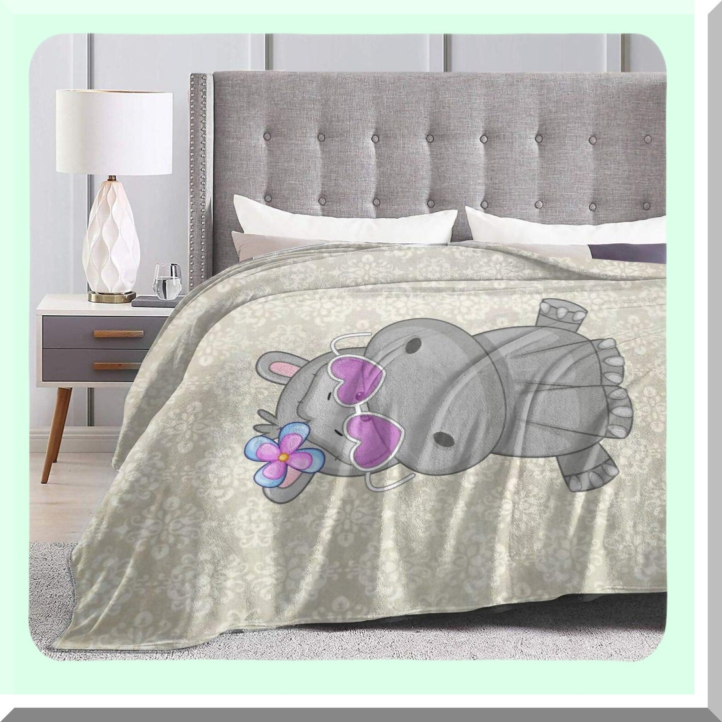 CozyHeart Ultra Soft Flannel Fleece Blanket - All Season Lightweight Warmth for Living Room/Bedroom