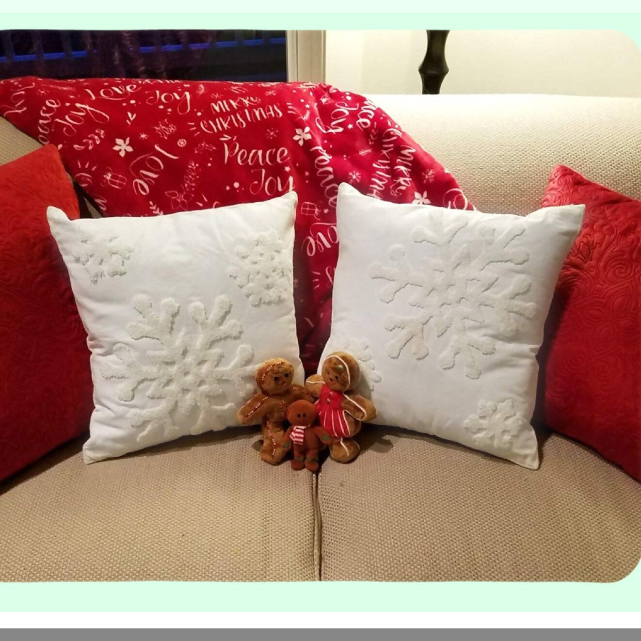 Snowflake Bliss Pillowcase Set - Holiday Decorative Cushion Cover for Home, Sofa, Bed, Car - 18x18 Inch Embroidered Cotton Linen Throw Pillows in White
