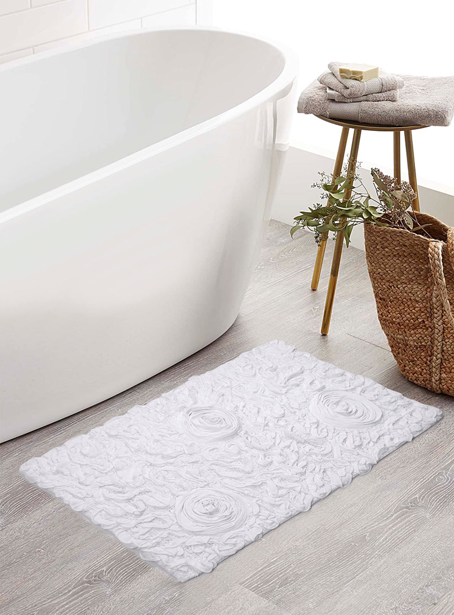 21"x34" Cotton Tufted Bath Rug White