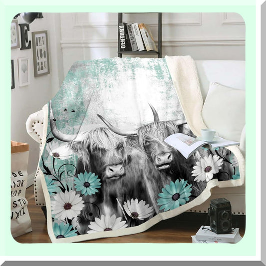 Rustic Highland Cow Sherpa Throw - Teal Farmhouse Fleece Blanket with Daisy Floral Design, 50"x60" Cozy Western Decor for Living Room or Bedroom