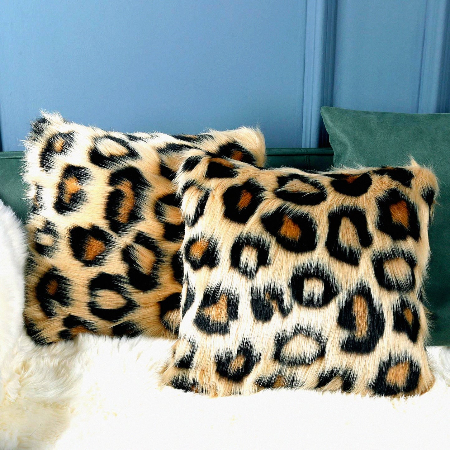 Leopard Luxe Plush Pillowcase - Decorative Cheetah Cover for Bedroom & Sofa - True Print Shaggy Cushion Case - 18x18inch Cozy Home Decor