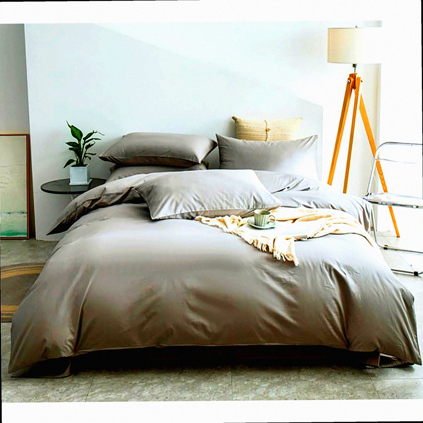 Silver Gray CaliComfort Set - Modern California Size Bedding with Chic Grey Design for Ultimate Comfort and Style