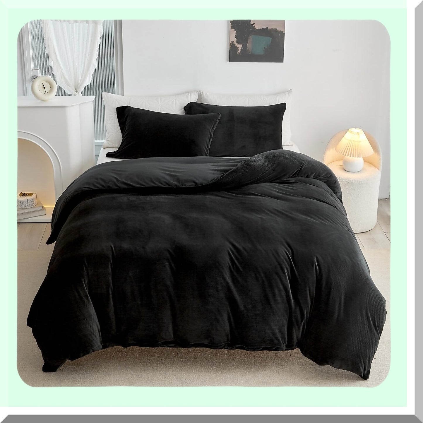 Ultra-Soft Black Flannel Comforter Set - 3 Piece Luxury Bedding with Pillow Cases - Fuzzy Warm Winter Bed Set - King/Queen Size Comforter Set