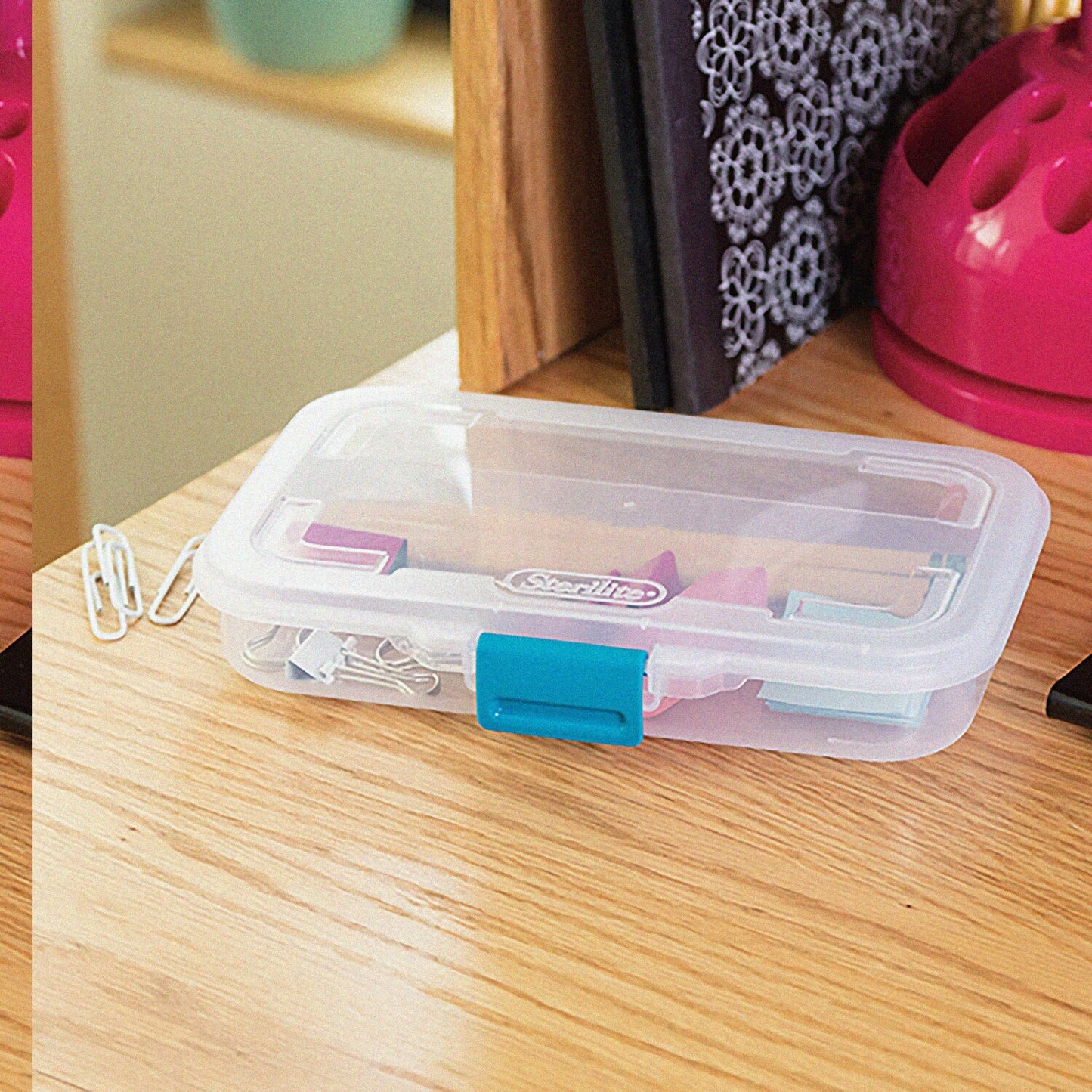 Small White Plastic Divided Box 8.5"
