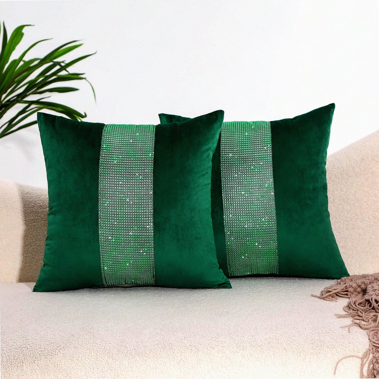 Emerald Luxe Velvet Pillowcase Set - Xmas Decorative Cushion Covers for Bedroom & Sofa - Dark Forest Green Throw Pillow Covers 18x18 - Home Decor