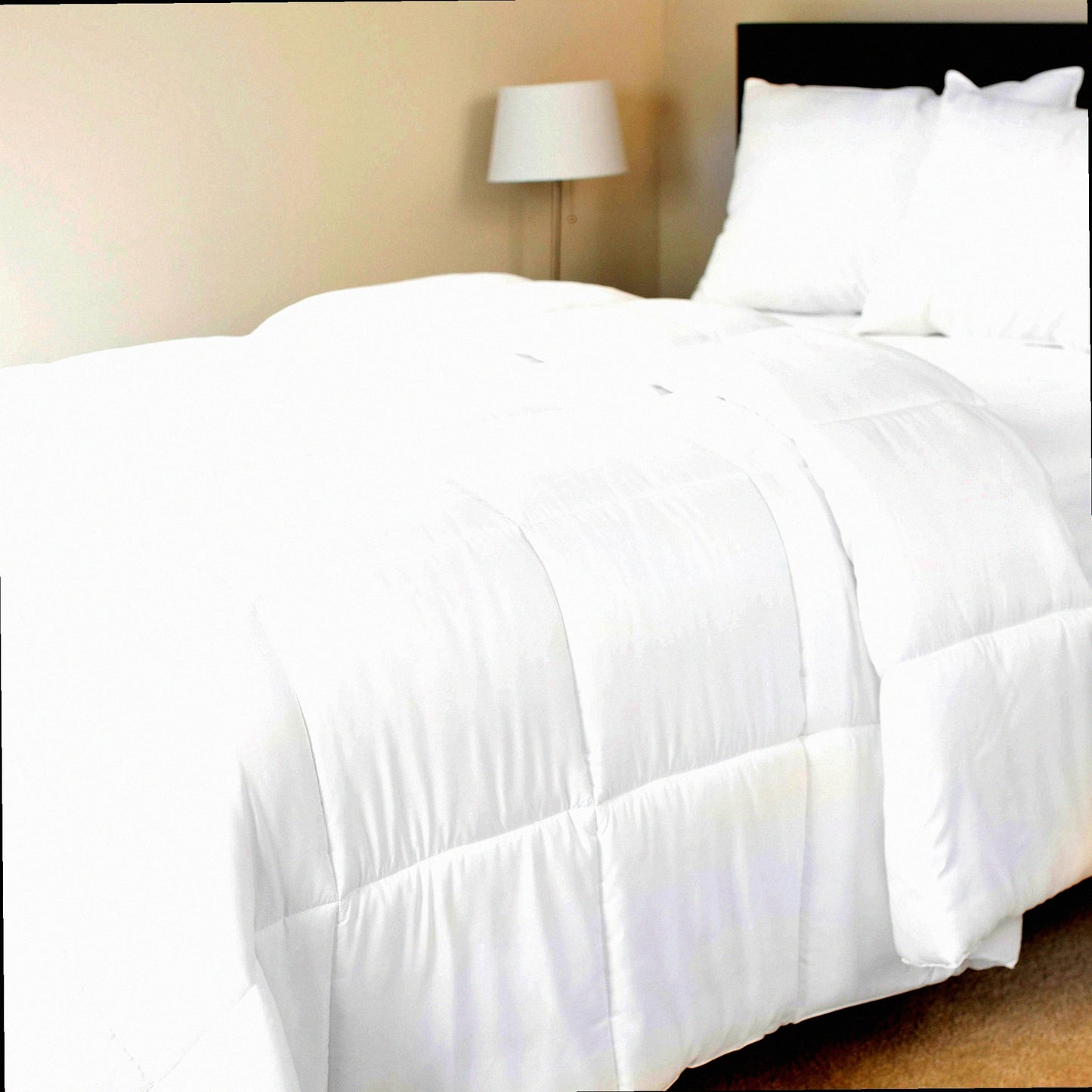 Luxury Plush Twin Comforter - Hypoallergenic Down Alternative Bedding, Overfilled for Maximum Comfort and Coziness, All-Season Lightweight Design