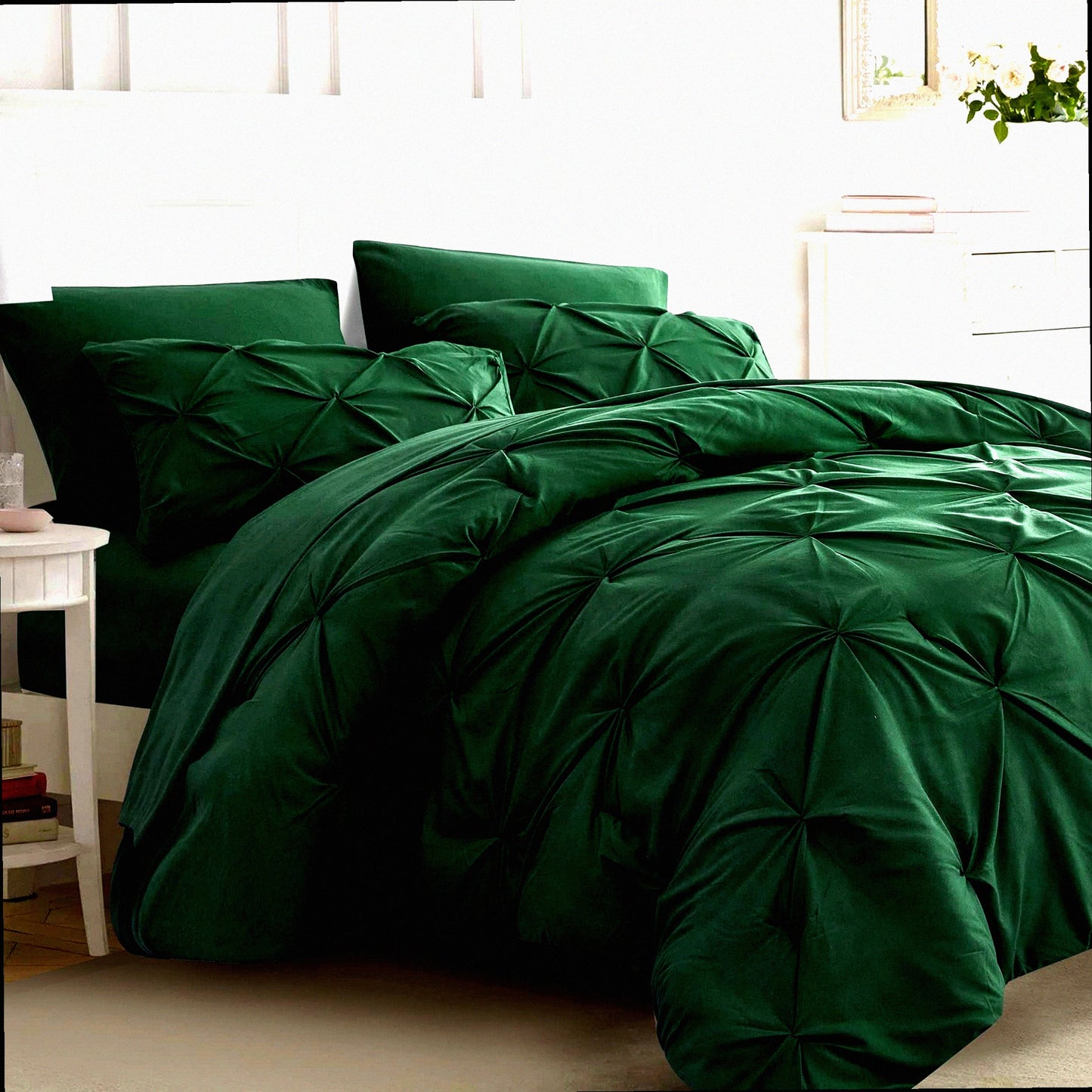 Emerald Dream 7-Piece Comforter Set - Queen Size | Dark Green Hunter Green Bed in a Bag | All Season Pinched Pleat Bedding with Sheets | Green Queen