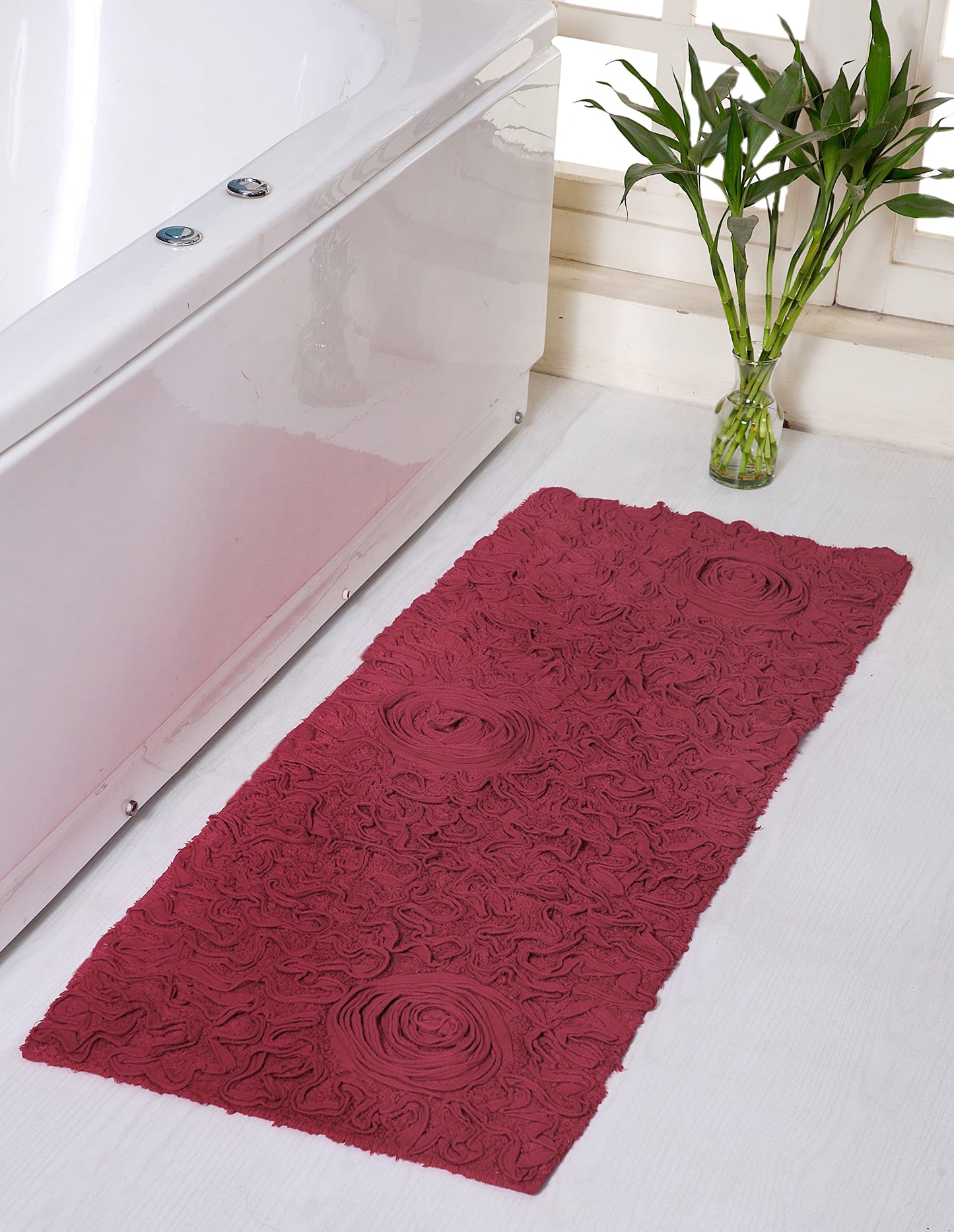 21"x54" Cotton Tufted Bath Rug Red
