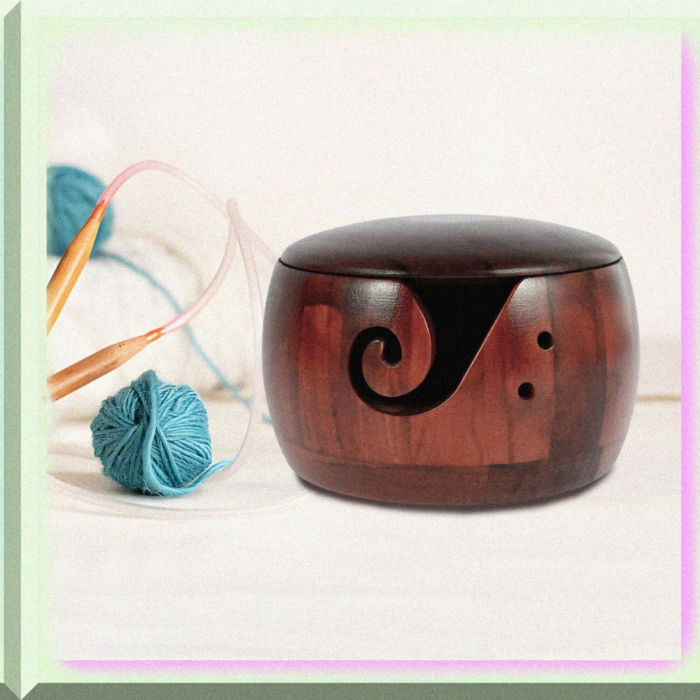 Wooden Yarn Bowl with Lid, 5.9x5.9x3in