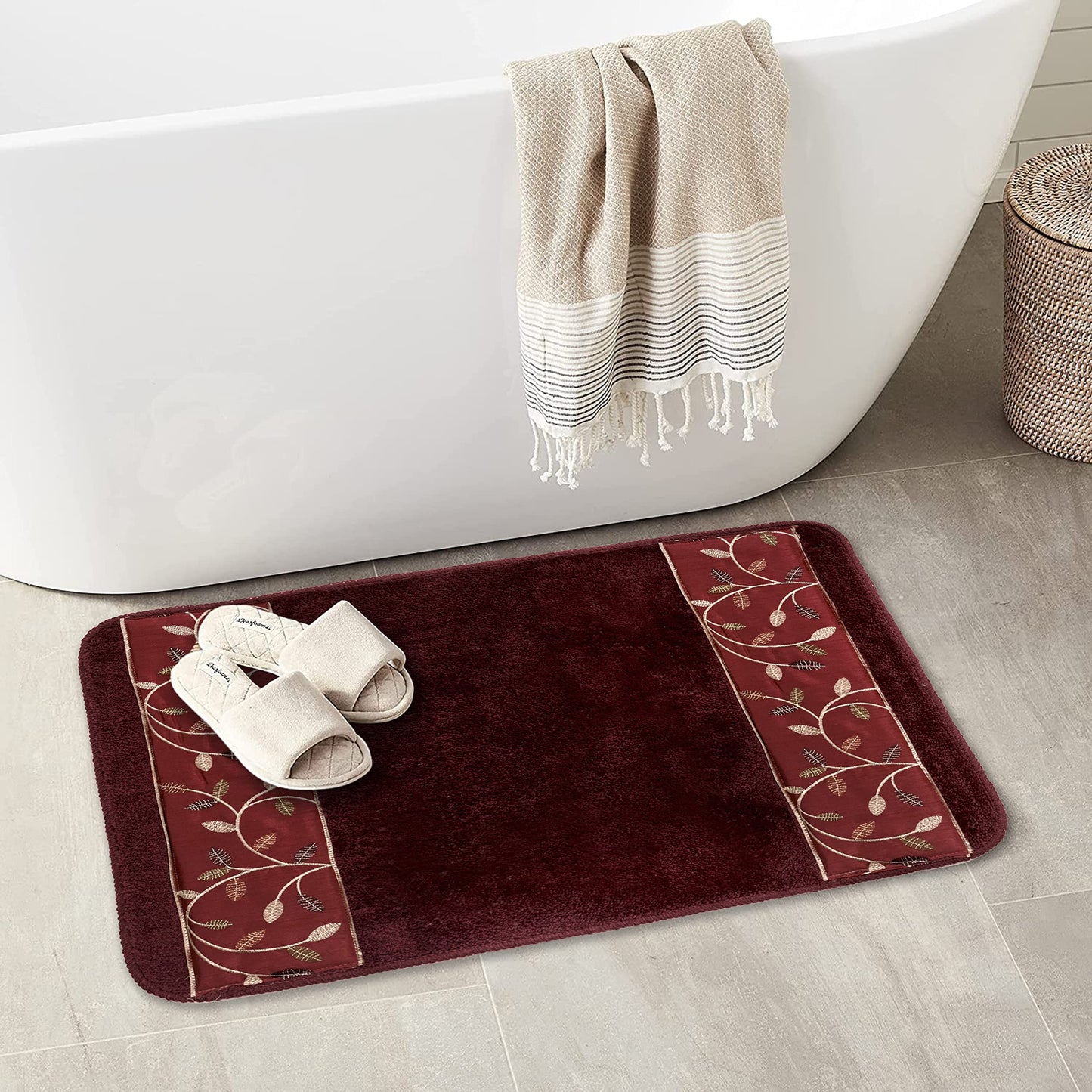 Aubury Collection Burgundy Rug