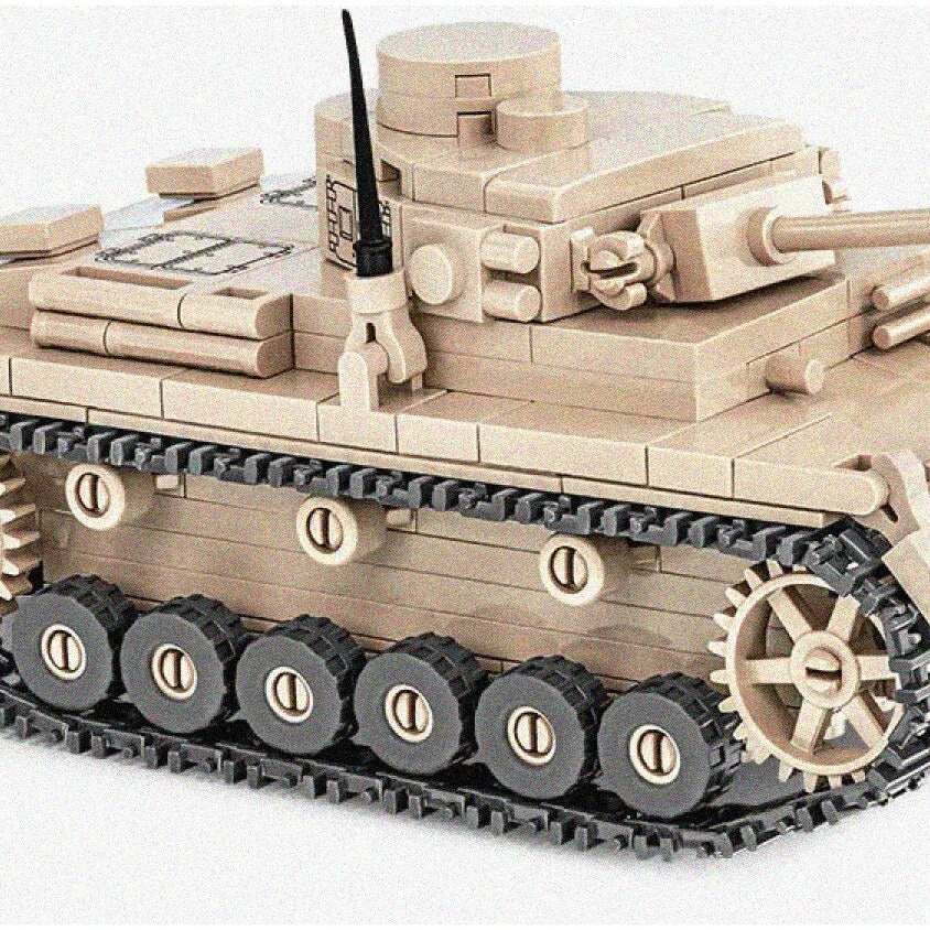 WWII Panzer III Ausf. J Tank Model 1:48 Scale