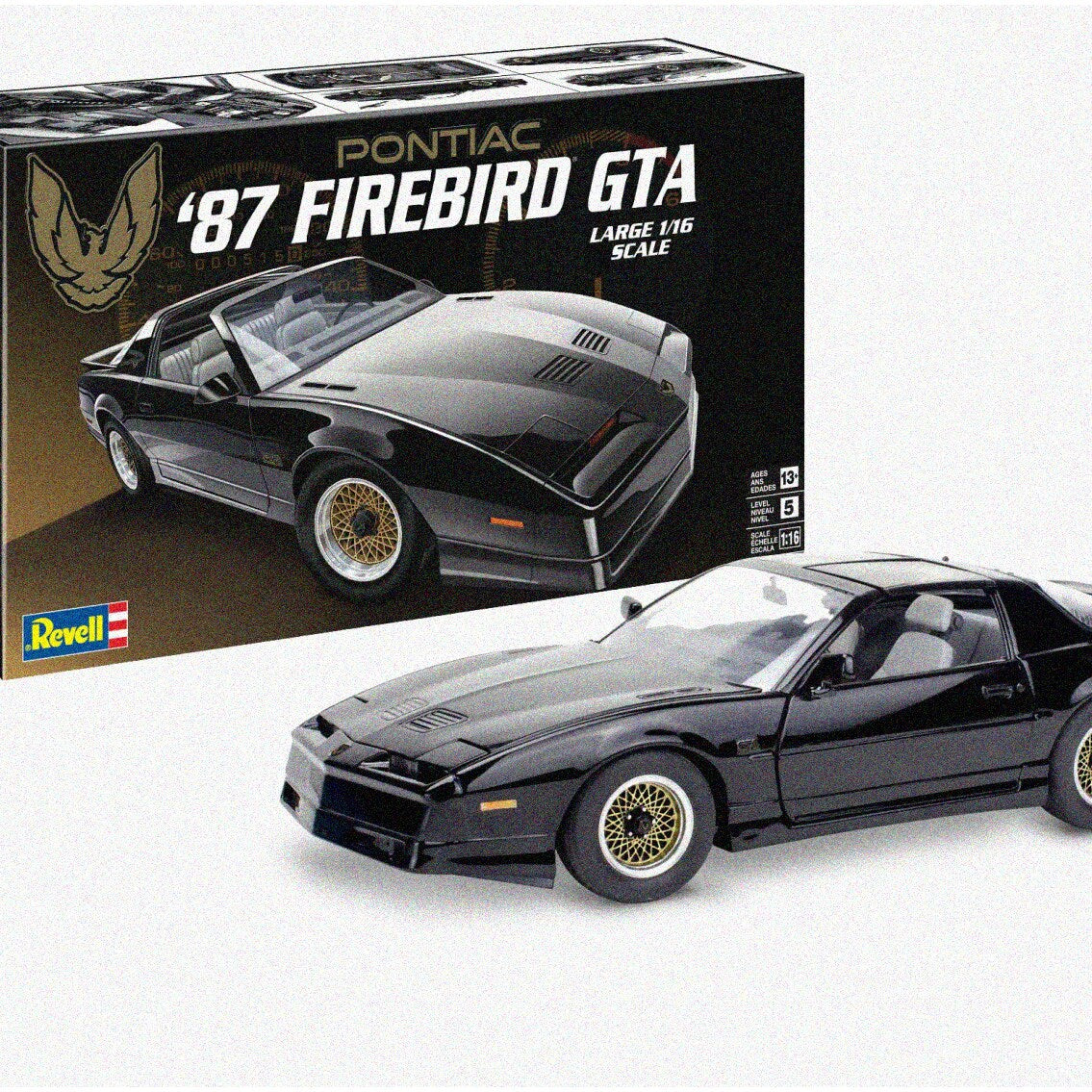 White Lightning GTA 1:16 Scale Pontiac Bird Model Car Kit
