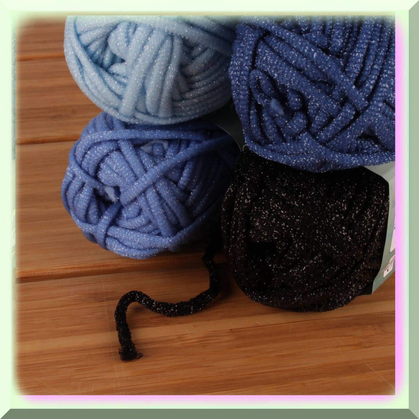 BlueWave Spongy Nylon Yarn Set of 4 Skeins 50g