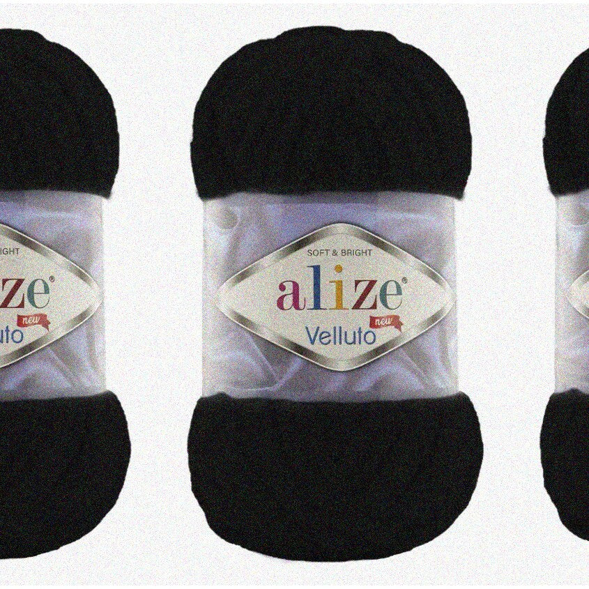 Velvet Dreams Super Bulky Baby Blanket Yarn Trio Black