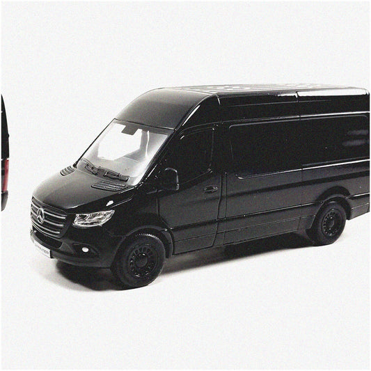 Sprinter Cargo Van Black 1:48 Die-Cast Model