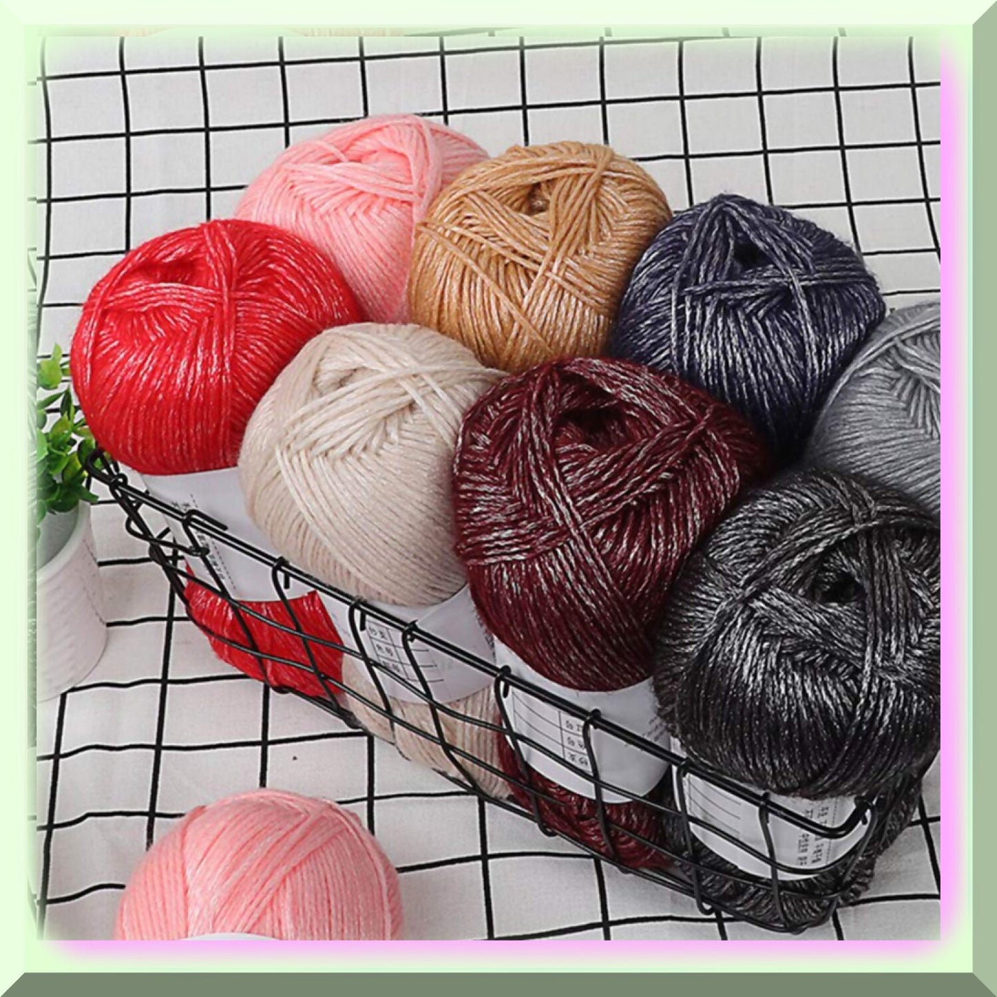 SparkleBlend Metallic Glitter Yarn 764 Yards Black Silver Gold