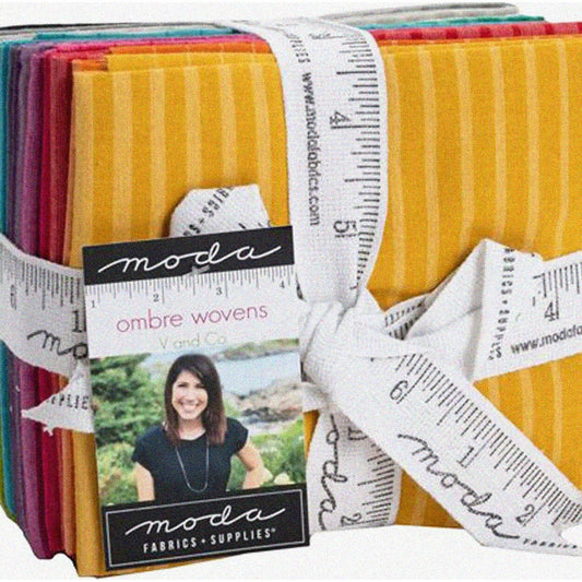 Vibrant Ombre Wovens Fabric Bundle 16 Fat Quarters