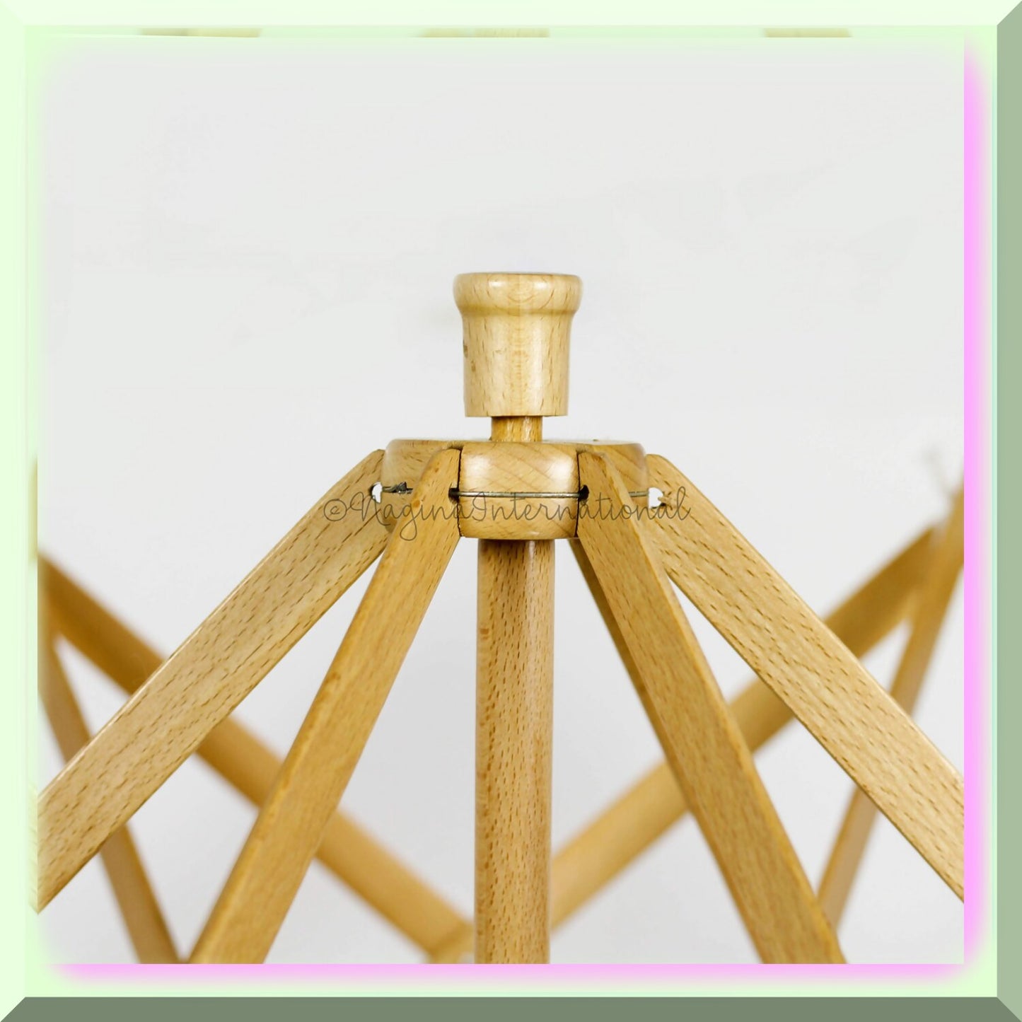 Yarn Umbrella, 29in Tall, Beech Wood, X-Large