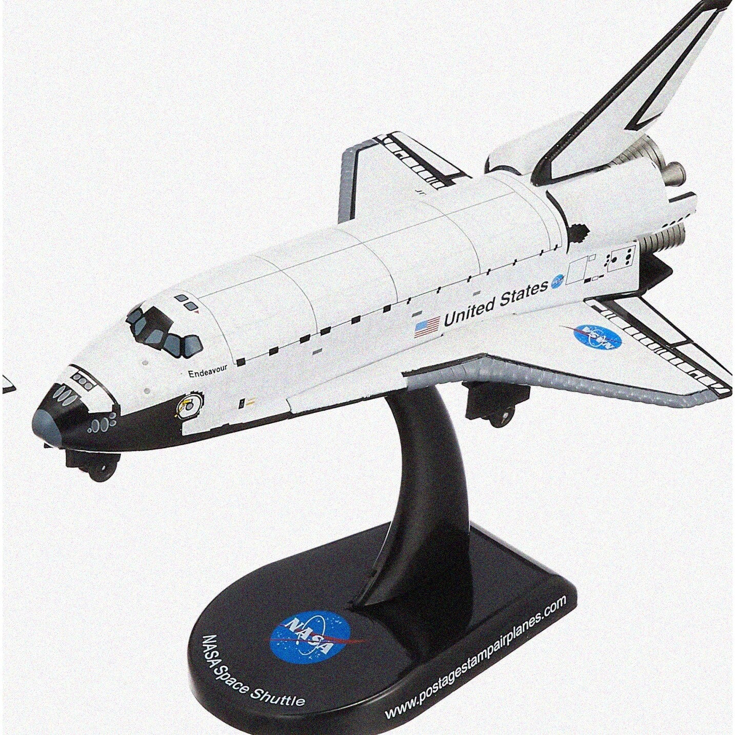 1/300 Scale Space Shuttle Model Kit