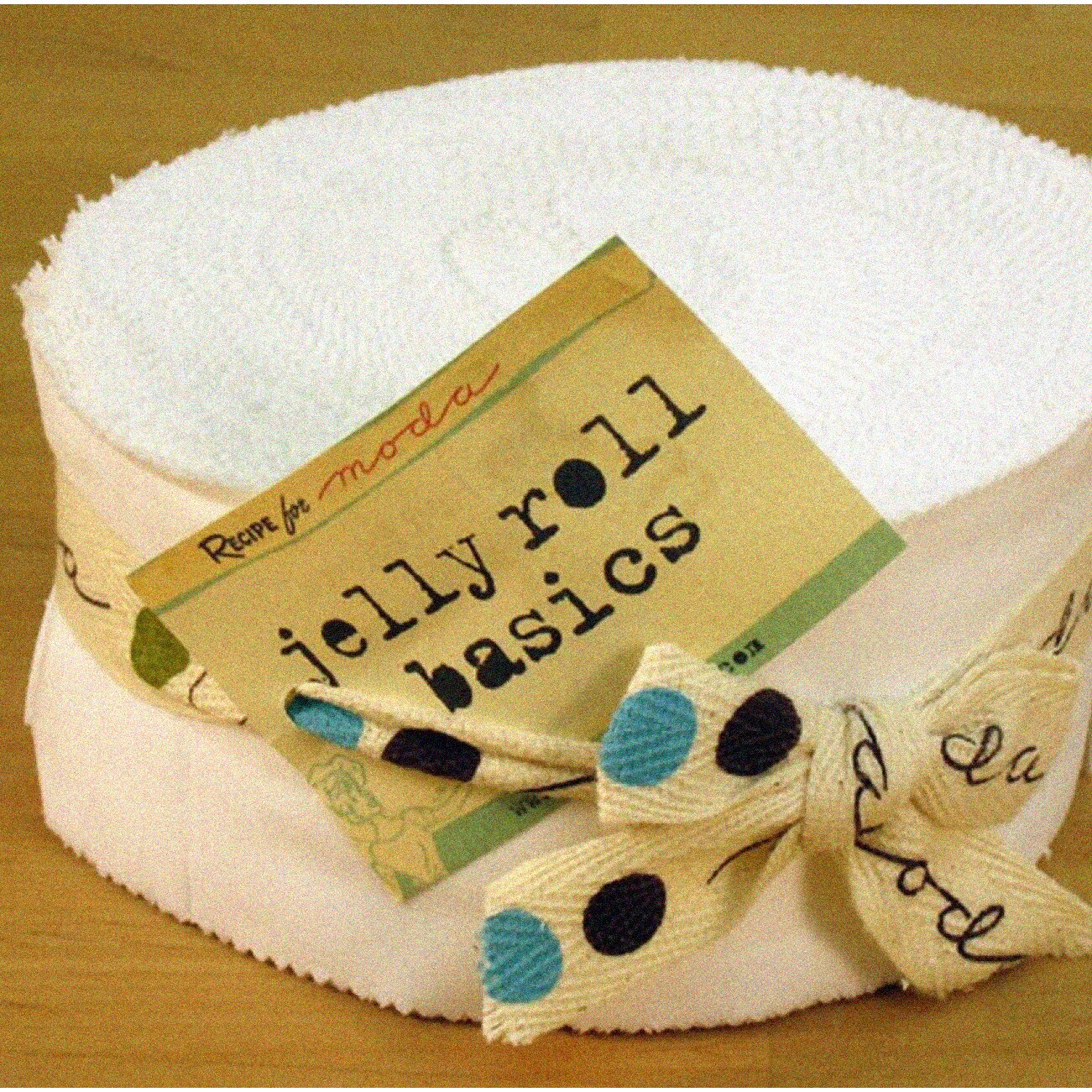 White Cotton Fabric Jelly Roll 40 Strips 2.5x44 Inches