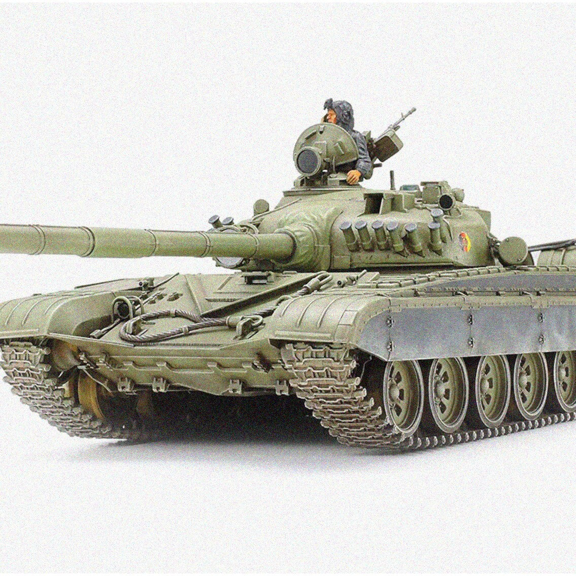 1/35 Scale T-72M1 Tank Model with Dazzler Light and Detail Parts