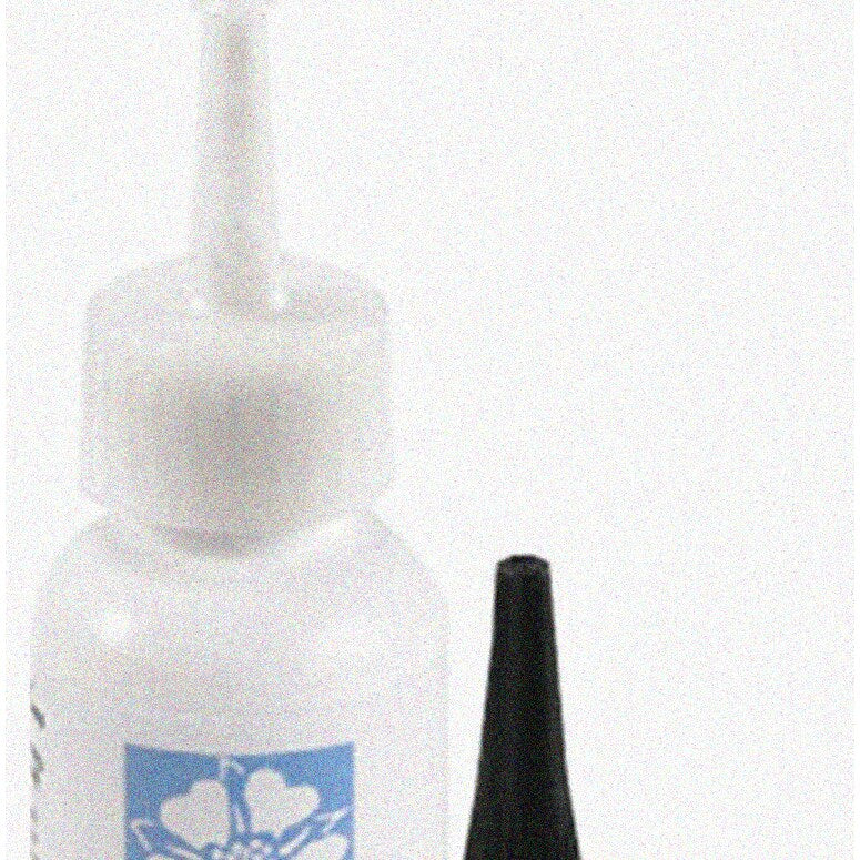 FluidArt Pro White Mag Fluid 1oz with 5 Tips