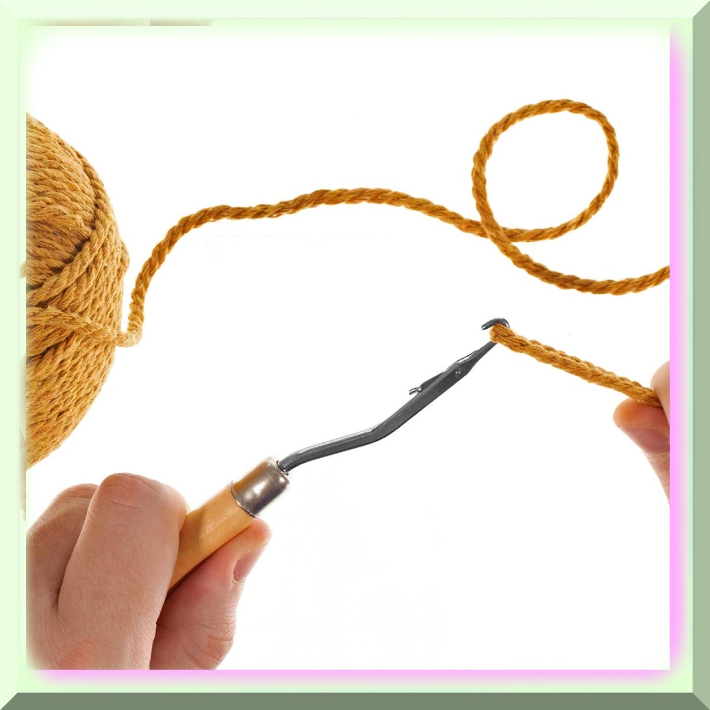 Wooden Comfort Latch Hook for Rugs and Gridded Projects