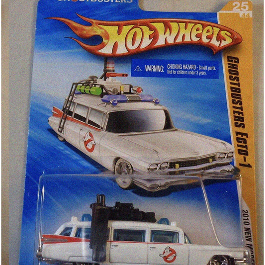 2010 White Cadillac Wagon 1:64 Die-Cast Model