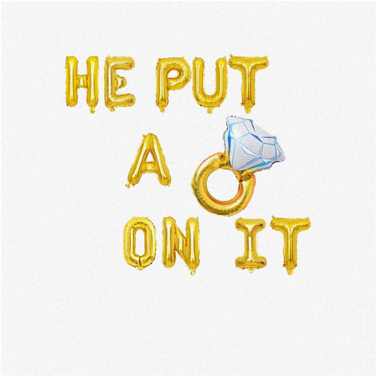 Golden Love Celebration Balloons - 16in Aluminum Film