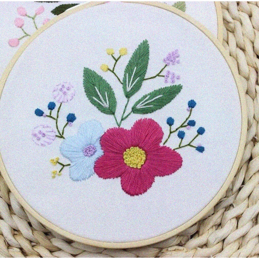 Embroidery Kit for Beginners with Floral Design