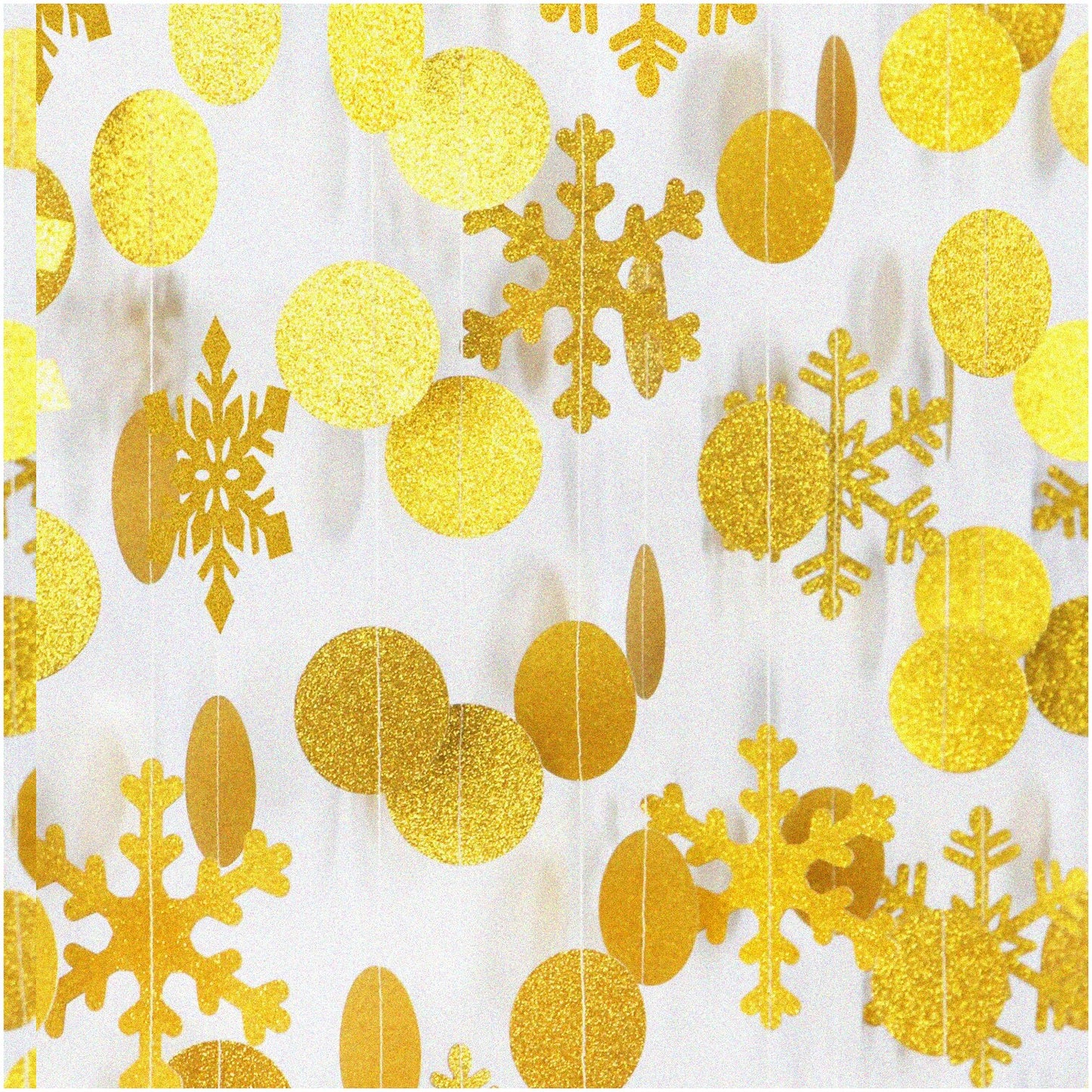 Frosty Glitter Snowfall Celebration Kit 61Ft